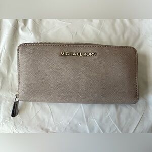 Michael Kors Grey Wallet Zipper Closure Pre-Loved As-Is